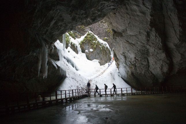 Trip to Scarisoara Ice Cave