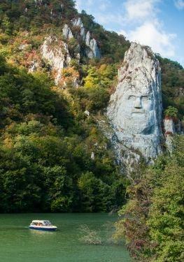 Decebal Statue Tour