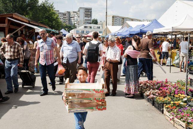 Bucharest traditional food tour