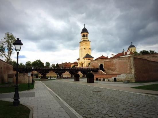 historic tours romania