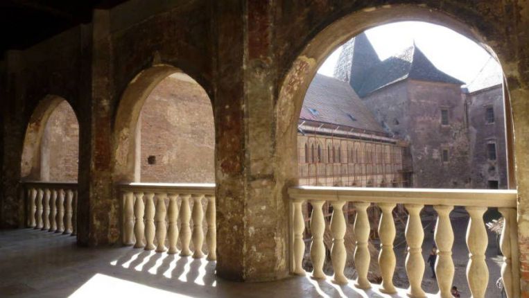 Hunyadi Castle tour Cluj-Napoca