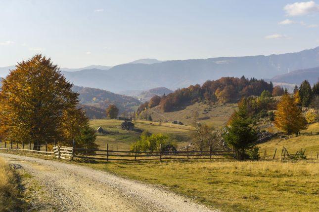 Great views of Piatra Craiului Mts.