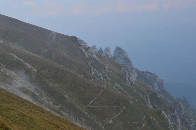 Hiking tour Valea Cerbului