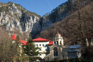 How about an outside thermal bath?