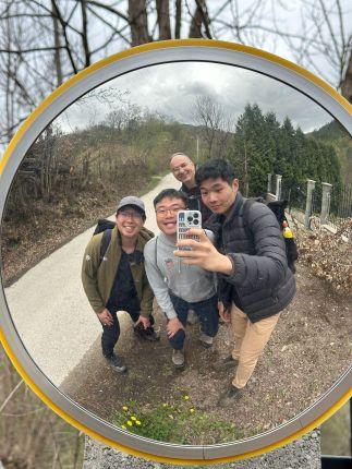 Snapshot of traveller