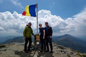 [Day 7] Summit Moldoveanu Peak