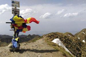 [3-day Tour Extension] Summit Moldoveanu Peak, the highest in Romania!