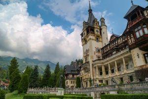 A superb royal residence: Peles Castle