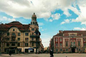 City tour of Timisoara landmarks