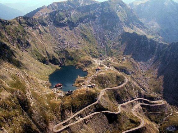 Transfagarasan hiking